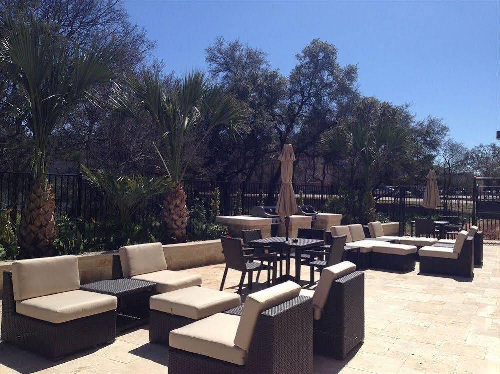 Holiday Inn Express Hotel & Suites Austin Nw - Arboretum Area By Ihg Exterior foto